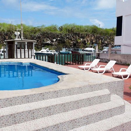 Hostal Castro Galapagos بويرتو أيورا المظهر الخارجي الصورة