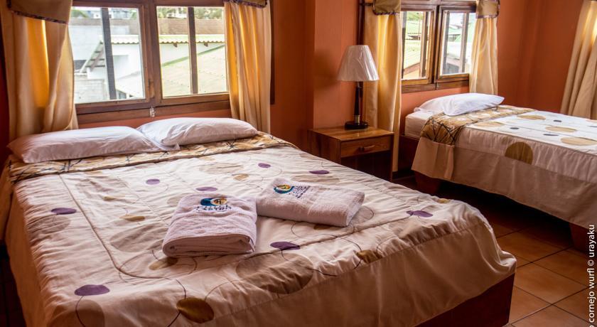 Hostal Castro Galapagos بويرتو أيورا المظهر الخارجي الصورة