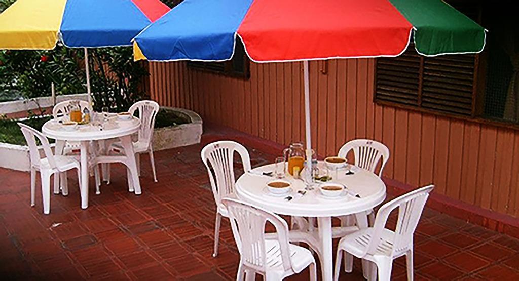 Hostal Castro Galapagos بويرتو أيورا المظهر الخارجي الصورة