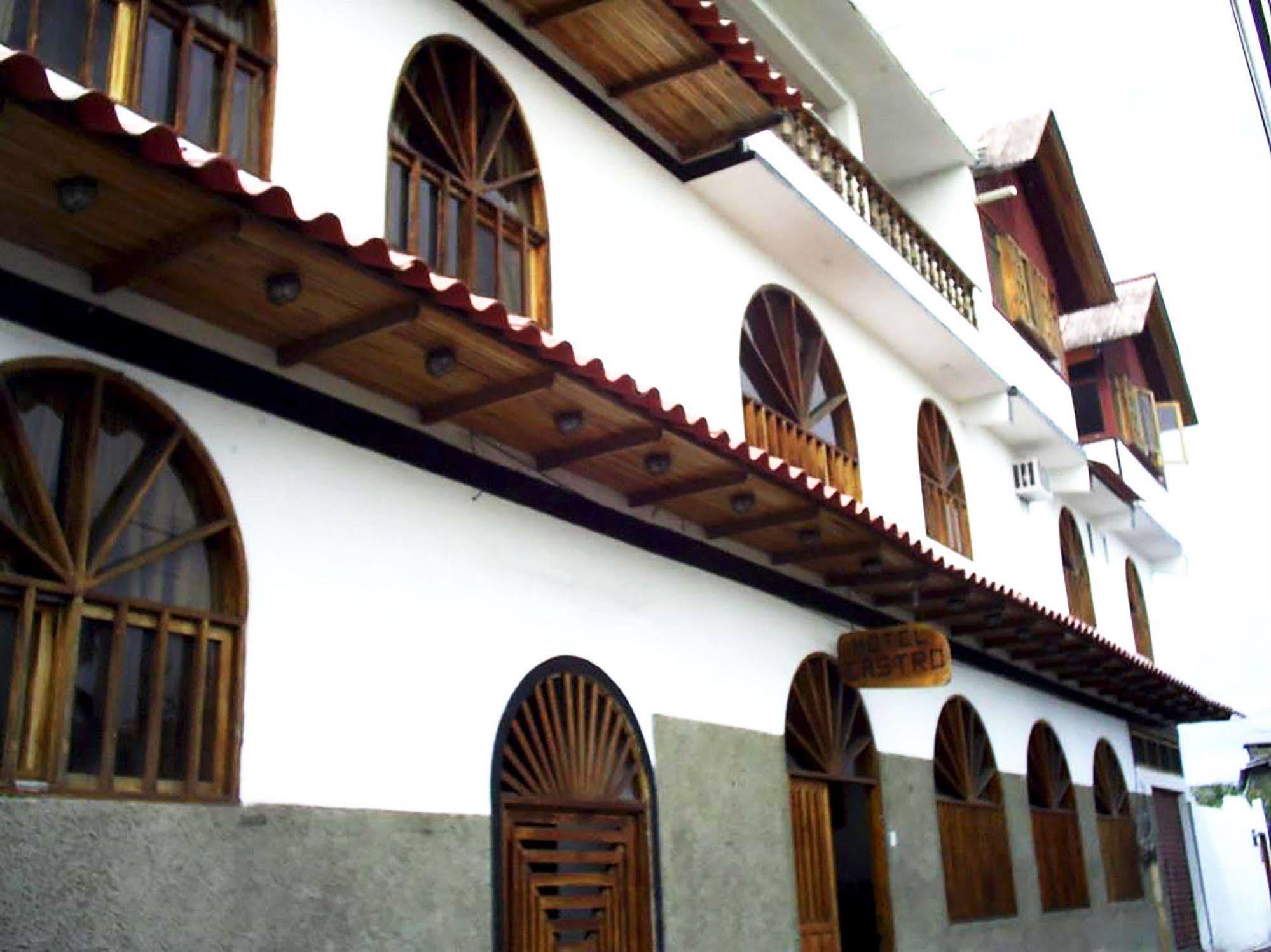 Hostal Castro Galapagos بويرتو أيورا المظهر الخارجي الصورة
