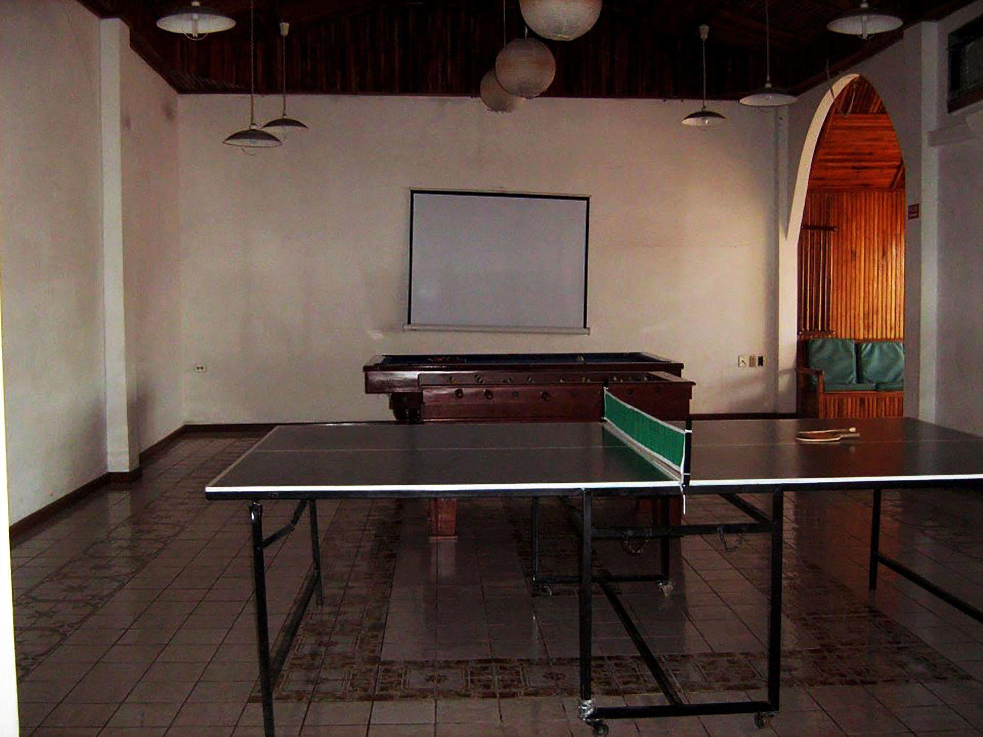 Hostal Castro Galapagos بويرتو أيورا المظهر الخارجي الصورة